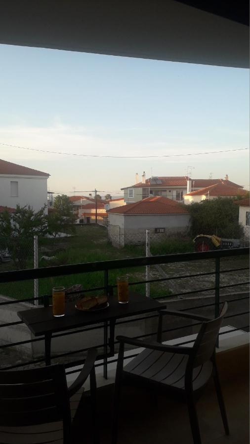 Eleni-Areti Apartment Pefkochori Exterior photo